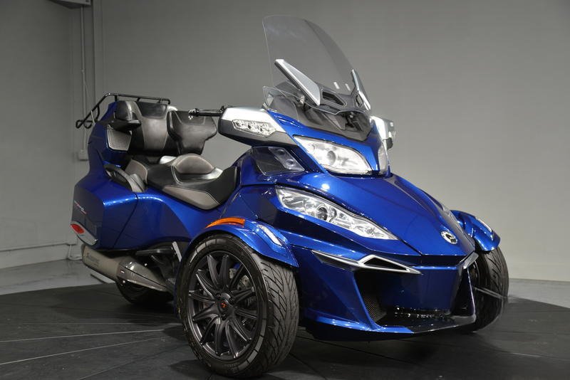 2016 can am spyder rt 6 speed semi automatic (se6) 2016 can am spyder rt 6 speed semi automatic (se6)