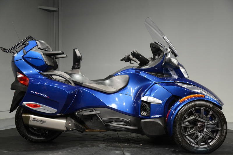 2016 can am spyder rt 6 speed semi automatic (se6) 2016 can am spyder rt 6 speed semi automatic (se6)