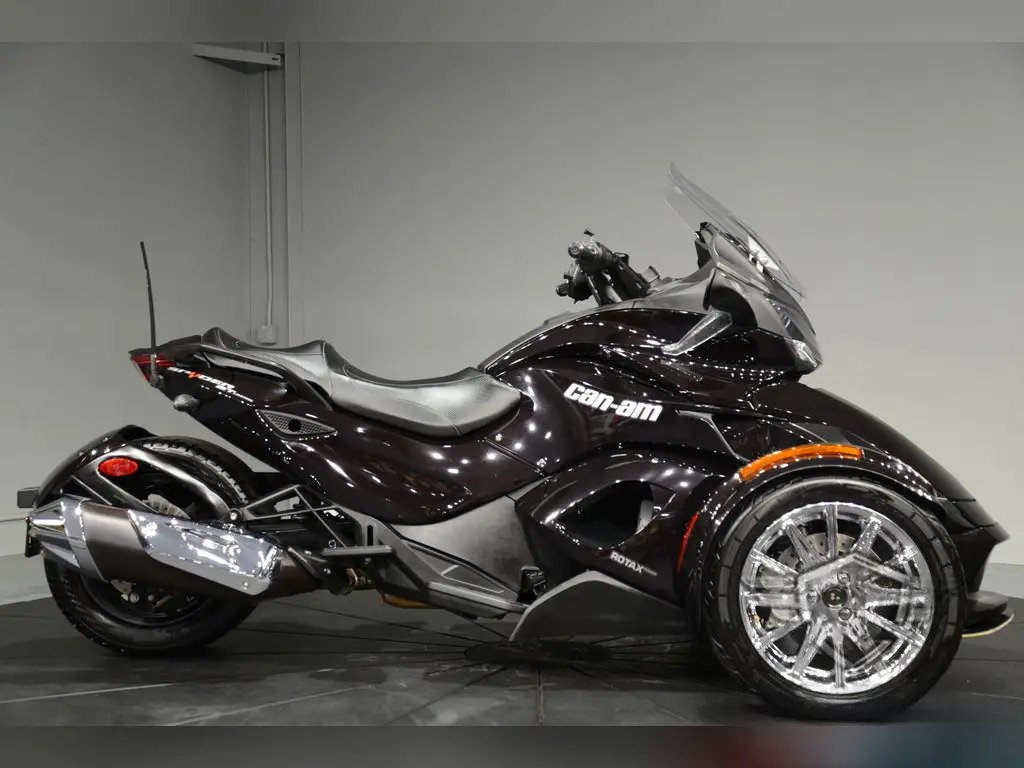 2014 can am spyder st limited se5 2014 can am spyder st limited se5